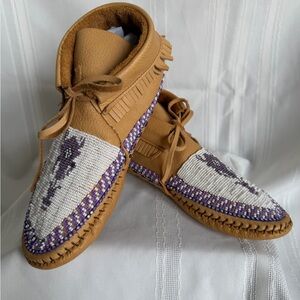 Native American Indian Beaded Leather Fringe Moccasins Women's 5 1/2 Pow Wow